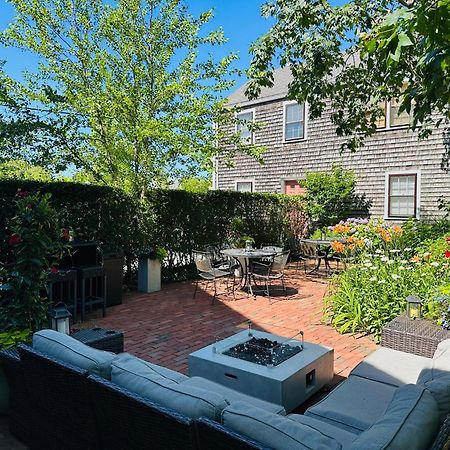 Seven Sea Street Inn Nantucket Extérieur photo